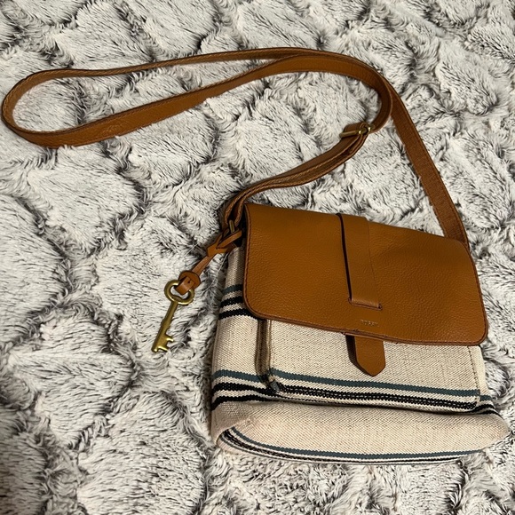 Fossil Handbags - Fossil Kinley Crossbody Canvas Brown Leather Crossbody Navy Striped